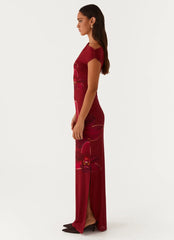 Showtime Maxi Dress - Maroon