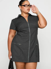 Wynona Mini Dress White / Grey Pinstripe Curve